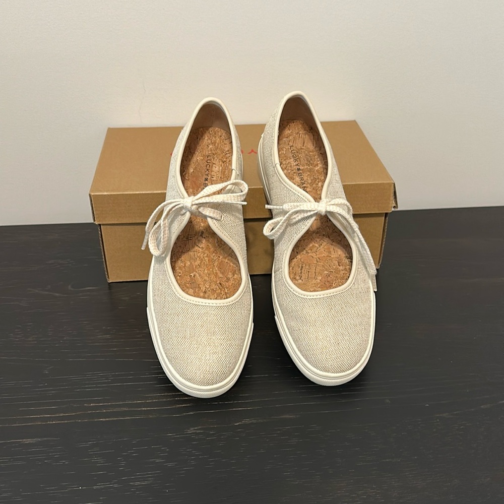 Lucky Brand Lisia Sneaker (New in box)